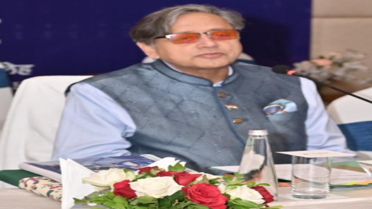 ‘These Students Are India’s Future’: Shashi Tharoor Questions Police Action During NEET Protests