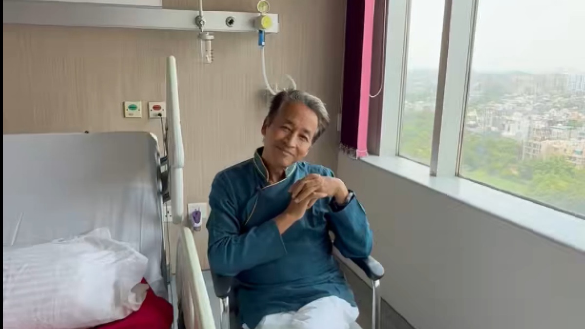 Activist Sonam Wangchuk Discharged From Medanta Hospital After 26-Day Hunger Strike, Set to Return to Ladakh
