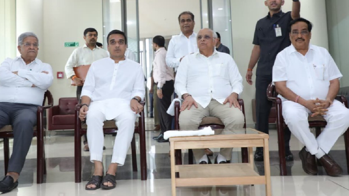 Gujarat CM Bhupendra Patel Reviews Flood Crisis in Surat as Torrential Rains Leave Trail of Destruction