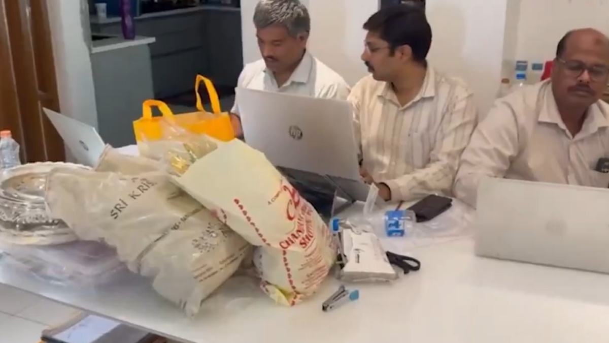 ACB Raid Uncovers ₹9.24 Crore Assets Linked to Hyderabad Development Authority Chief Engineer