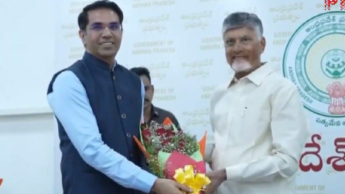 Naidu Meets Centre to Secure Better Future for Andhra's Tobacco Farmers