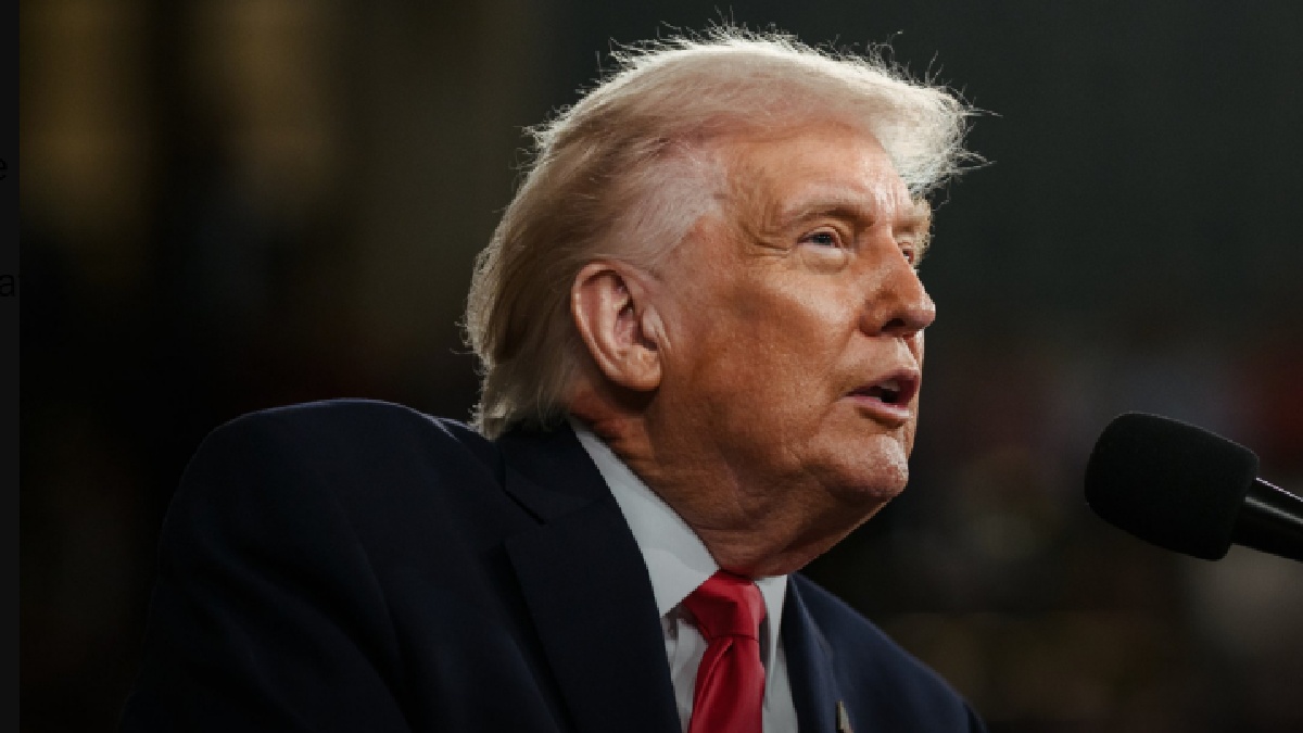 US Launches First Daytime Airstrikes on Iran as Conflict Escalates After Diplomatic Collapse