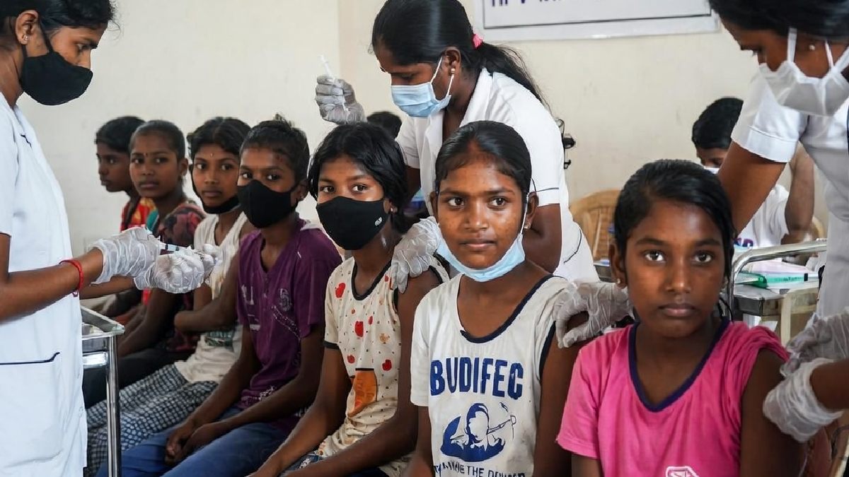 Karnataka Starts Free HPV Vaccine Programme for Girls to Prevent Cervical Cancer