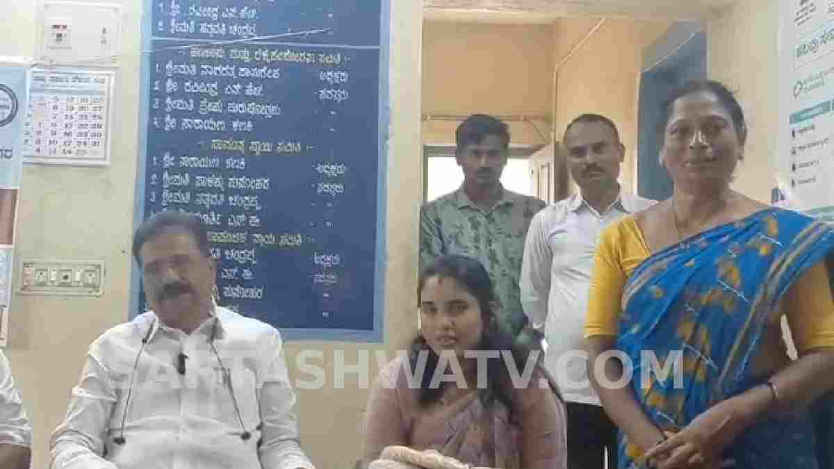 ಸಾಗರ–ಹೊಸನಗರ ಕ್ಷೇತ್ರದಲ್ಲಿ ಹೊಸ ಇತಿಹಾಸ - ಹರತಾಳು ಬೂತ್ ಸಂಖ್ಯೆ 195ರಲ್ಲಿ ಶೇ.100ರಷ್ಟು ಮತದಾರರ ಪಟ್ಟಿ ಪರಿಷ್ಕರಣೆ!!