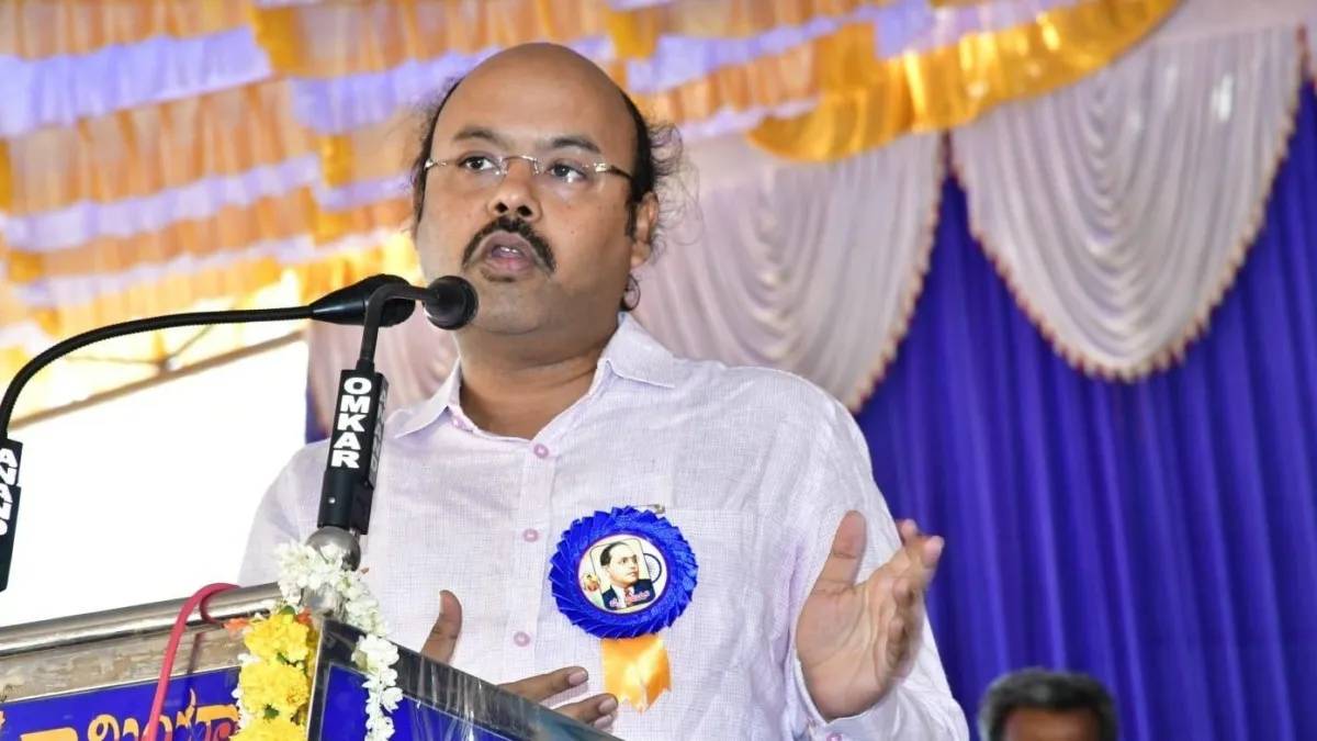 ಅಪ್ಪನ ಸಿದ್ಧಾಂತಕ್ಕೆ ಮಗನ ಬದ್ಧತೆ - ಸಿದ್ದರಾಮಯ್ಯ ಕೆಳಗಿಳಿದರೂ ಅವರ ಕನಸಿನ ‘ಜಾತಿಗಣತಿ’ ಜಾರಿ ಖಚಿತ ಎಂದ ಯತೀಂದ್ರ!!