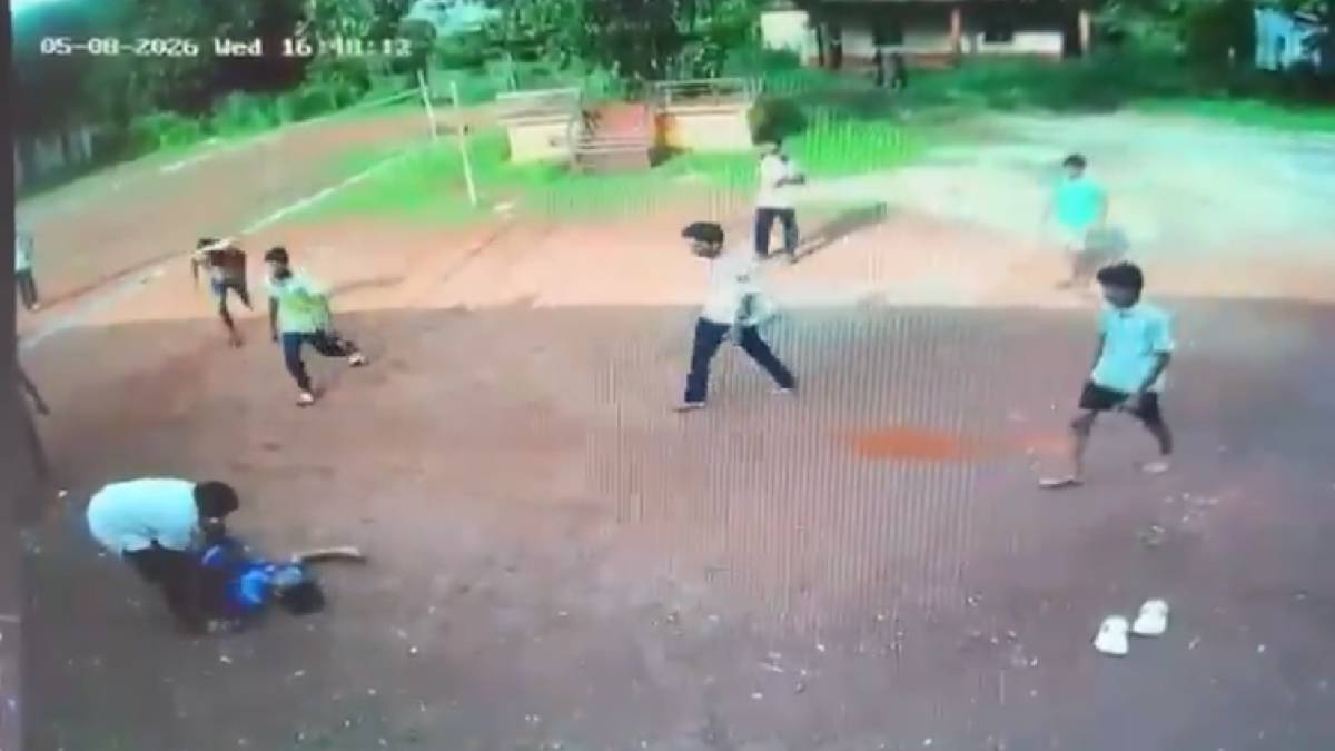 Class 10 Student Dies After Collapsing | Photo Credit: https://x.com/KeypadGuerilla