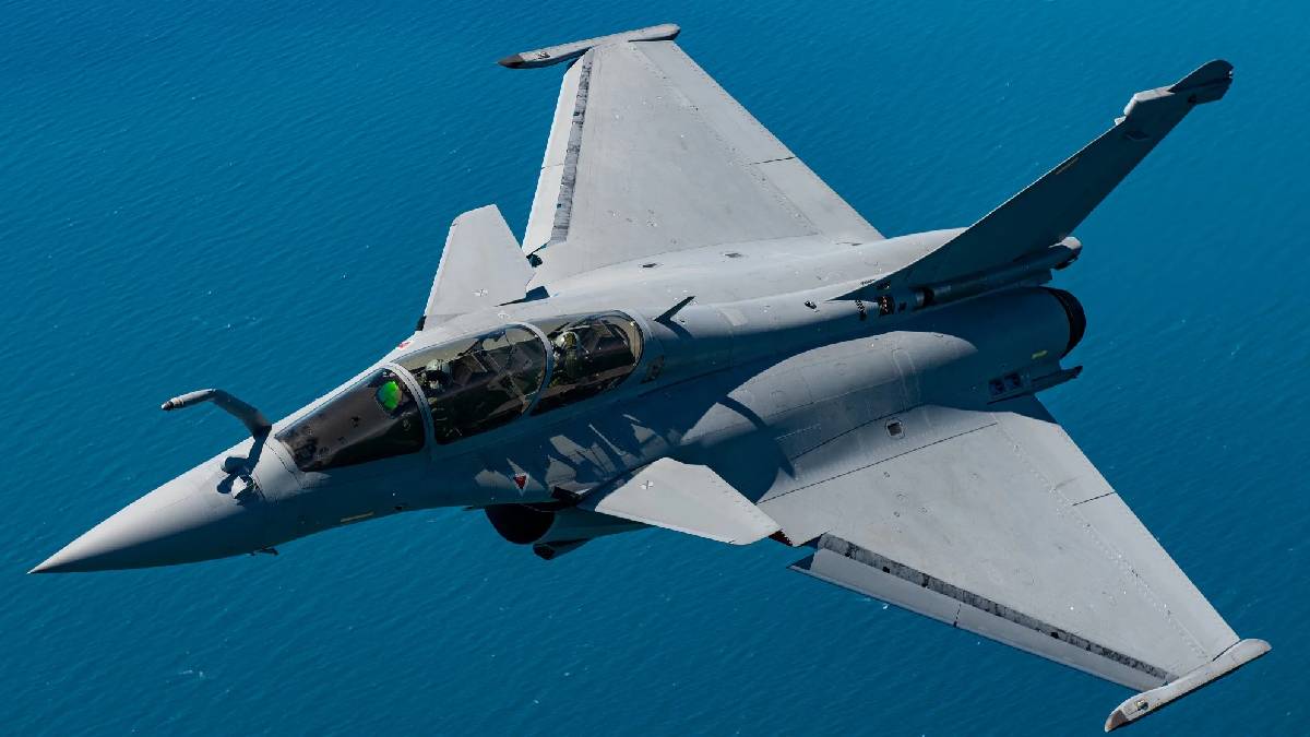 France Offers India ₹3.25 Lakh Crore Rafale Deal with 'Make in India' Push