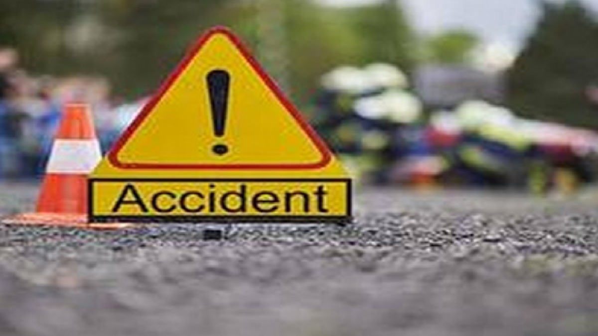 Maharashtra Horror Crash: Two Brothers Killed as Speeding Fortuner Hits Bike on Wrong Side