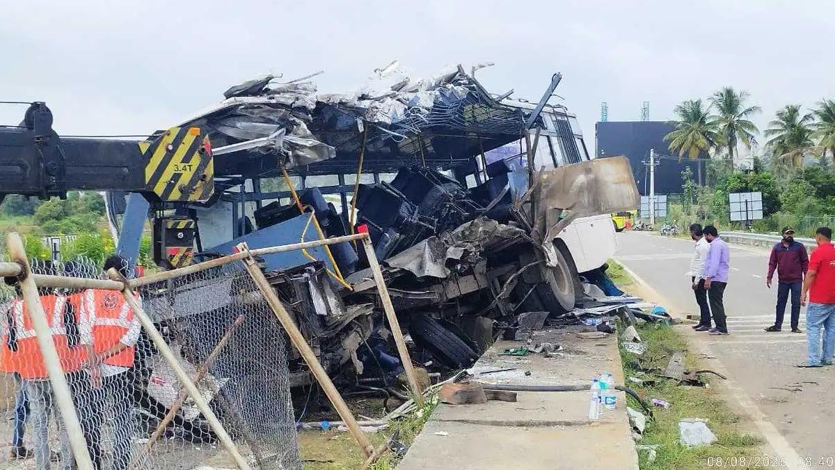 Two Killed, Several Injured After Kerala KSRTC Bus Overturns on Bengaluru-Mysuru Expressway