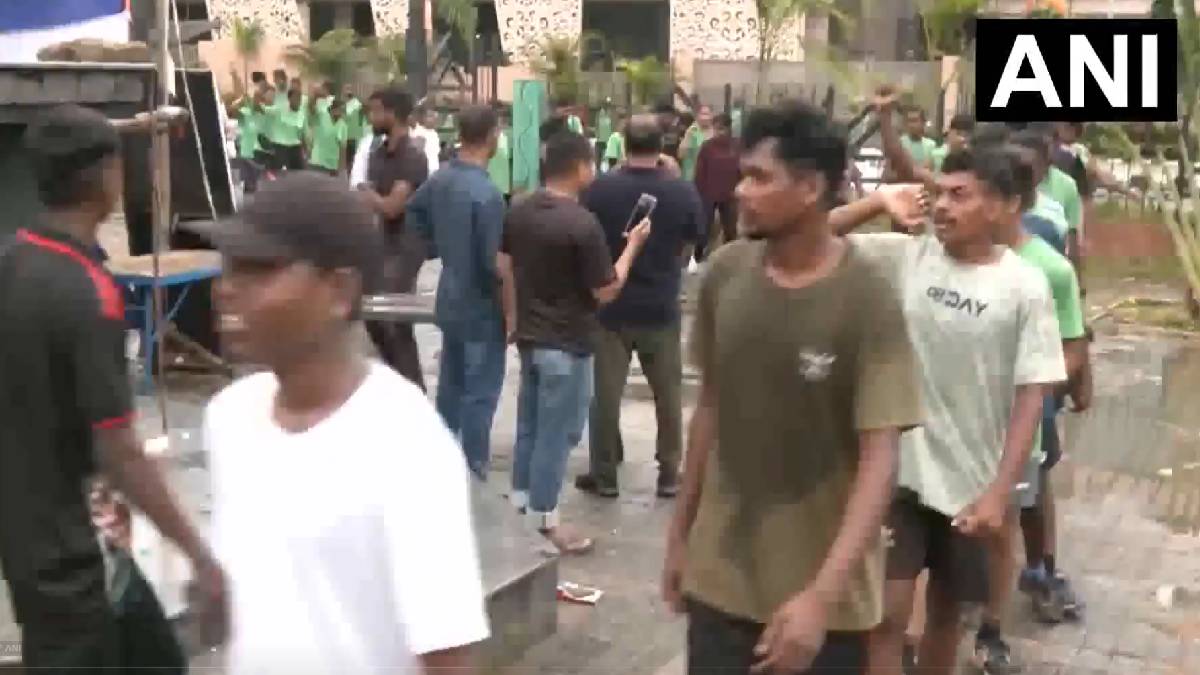 Police Aspirants Join JPSC-JSSC Protest in Ranchi, Raise ‘Vande Mataram’ and ‘Bharat Mata Ki Jai’ Slogans
