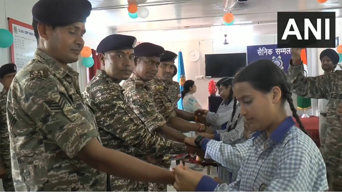 Bhaderwah Schoolgirls Celebrate Raksha Bandhan by Tying Rakhis to CRPF Jawans