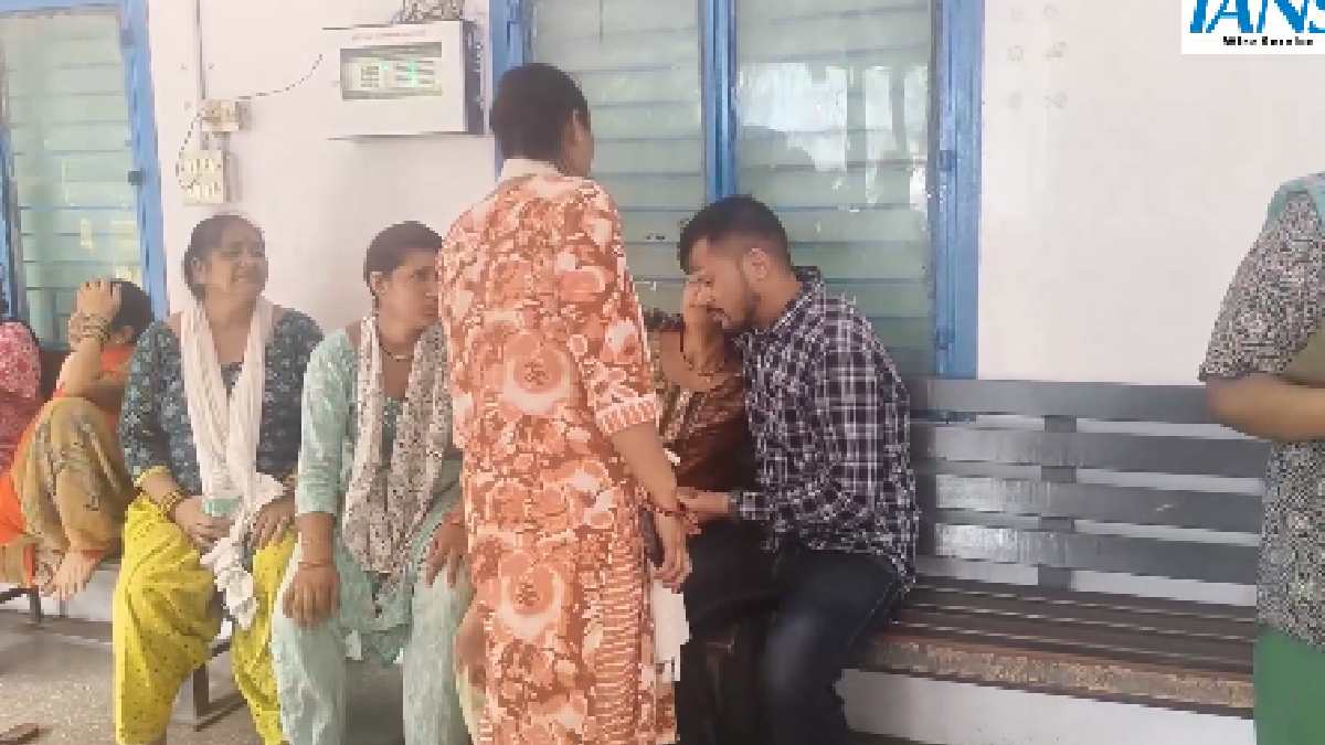 Delhi Shock: 10-Year-Old Schoolgirl Killed by Speeding E-Rickshaw in Ghazipur