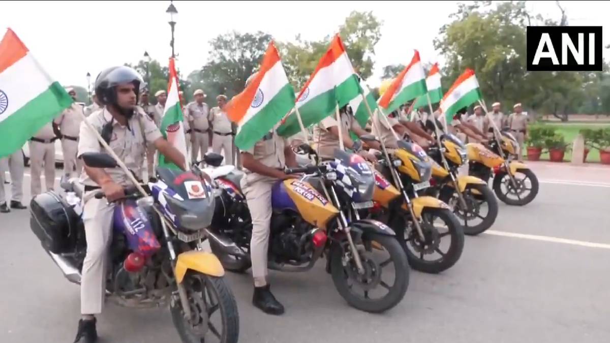 Delhi Police Holds Har Ghar Tiranga Rally Ahead of Independence Day | Photo Credit: https://x.com/ANI