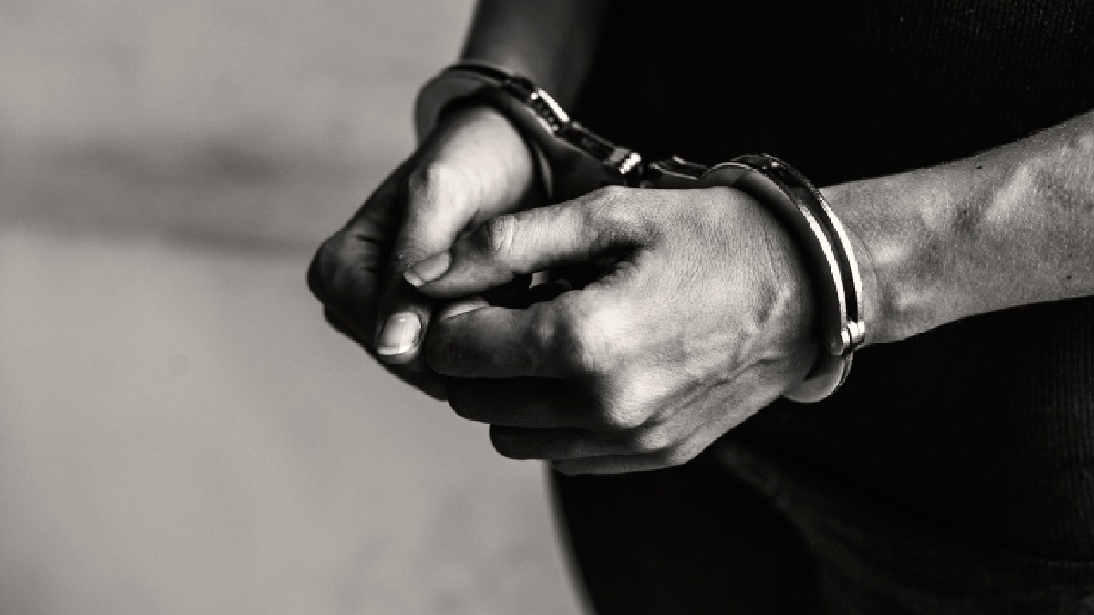 Rs 6,000 Crore Drug Case: Virender Baisoya Brought to India From Dubai (Representative Image) | Photo Credit: www.magnific.com