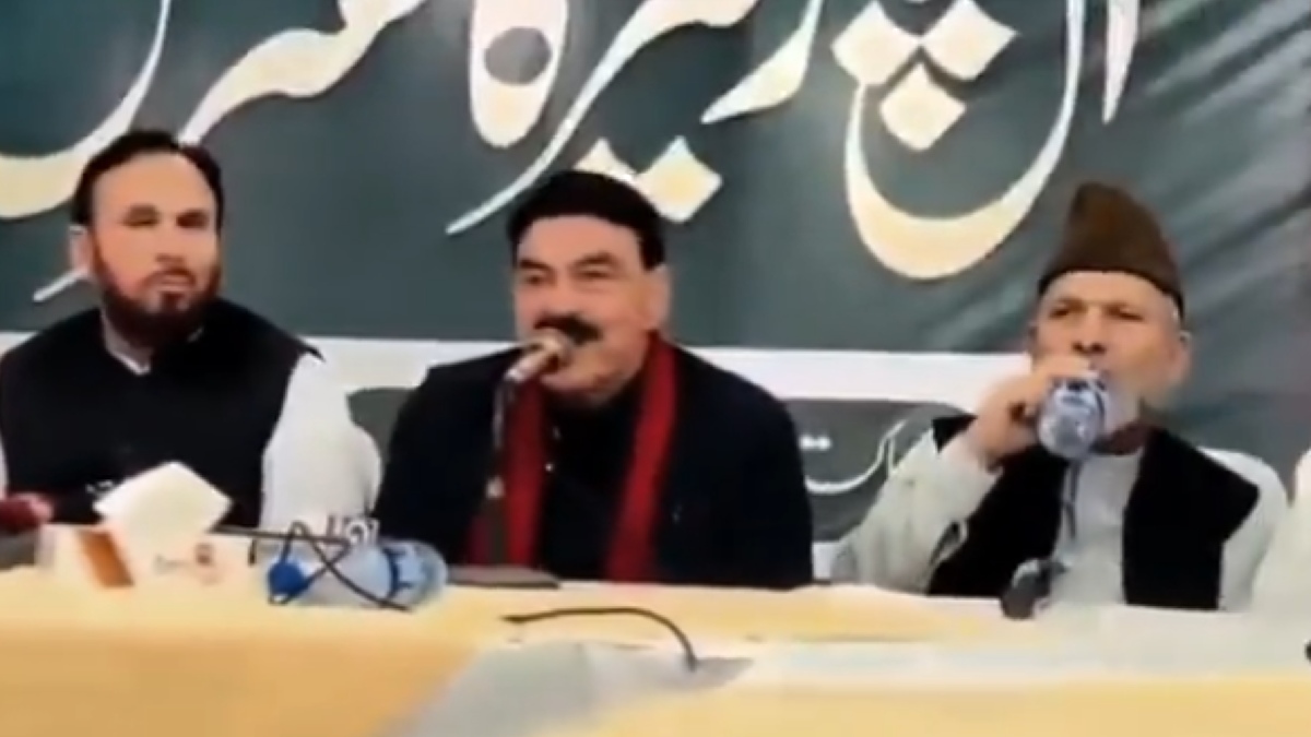 Ex-Pak Minister’s ‘I’m Hafiz Saeed’s Ghulam’ Remark And Threat Against India