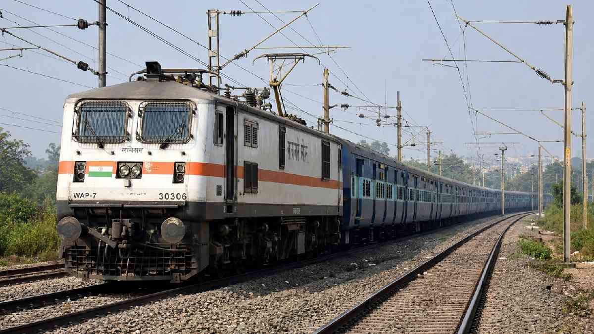 Railways Approve Rs 9,450 Crore Projects in 4 States | Photo Credit: AI