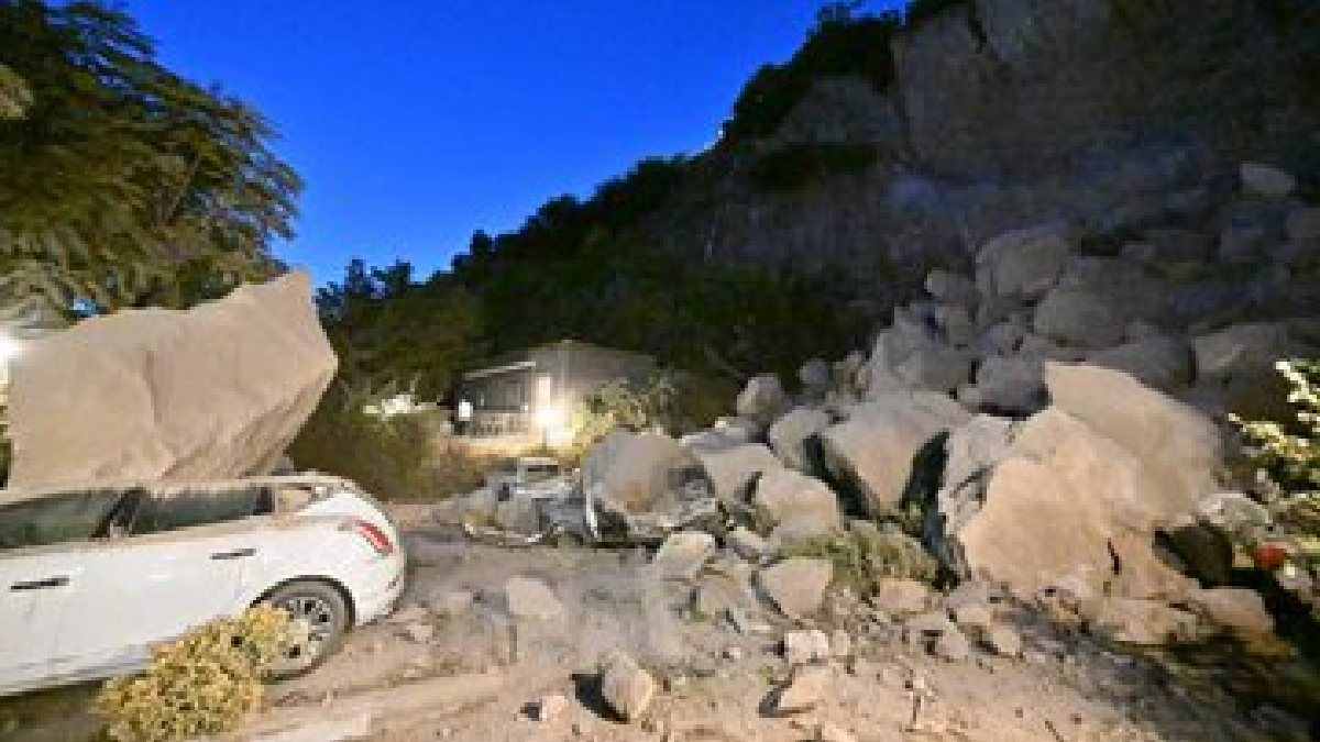 4.7 Magnitude Earthquake Rocks Italy | Photo Credit: https://x.com/geotechwar AND https://x.com/Gakruks1