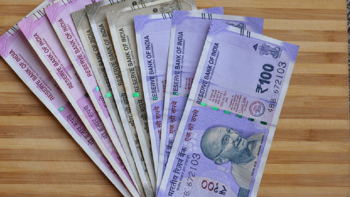 Jhargram Bribery Racket Busted: Police Constable, Three Touts Arrested; ₹5.54 Lakh Seized