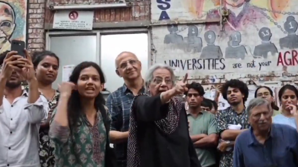 JNU Professor Confronts Protesters at Umar Khalid Book Event