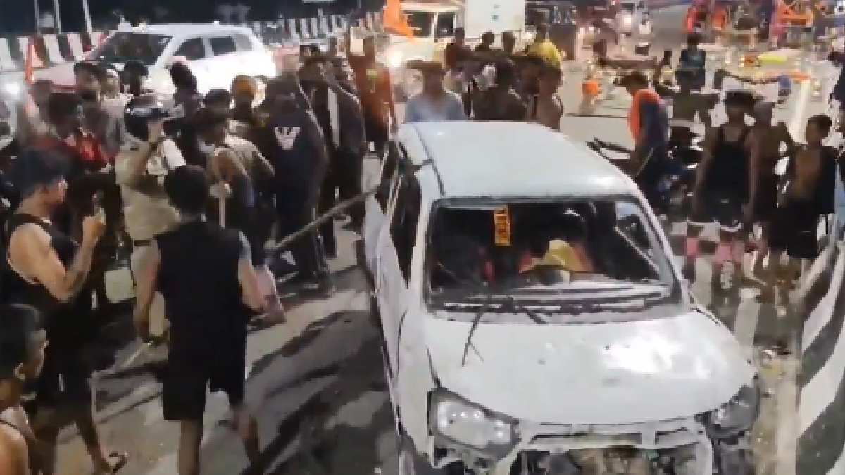Damaged car after Manglaur Kanwariya road incident | Photo Credit: https://x.com/Indian_Analyzer