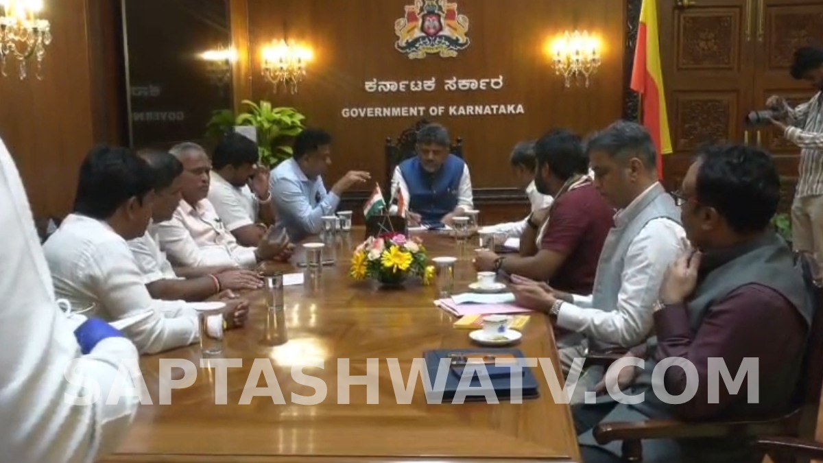 ಸಚಿವ ಸ್ಥಾನ ಸಿಗದ ಹಿನ್ನೆಲೆ - ಸಿಎಂ ಭೇಟಿ ಮಾಡಿದ ಕೋಲಾರ–ಚಿಕ್ಕಬಳ್ಳಾಪುರ ಕೈ ನಾಯಕರು!!