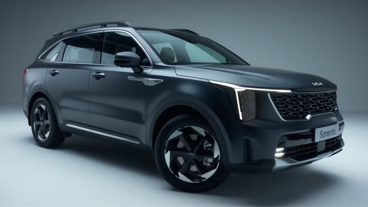 Kia Sorento India Debut Set for September 4: Hybrid Power and Premium Features Take Centre Stage