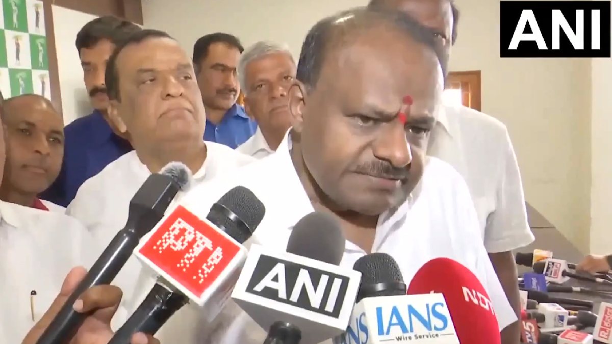 ‘ಪಶುವೈದ್ಯ ಹುದ್ದೆಗೆ ₹80 ಲಕ್ಷ’ ಆರೋಪ - ಪ್ರಿಯಾಂಕ್ ಖರ್ಗೆ ರಾಜೀನಾಮೆಗೆ ಕುಮಾರಸ್ವಾಮಿ ಆಗ್ರಹ!!