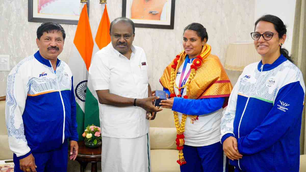 ಕರುನಾಡಿನ ಹೆಮ್ಮೆಯ ಶಿಲ್ಪಾ | Photo Credit: https://x.com/hd_kumaraswamy