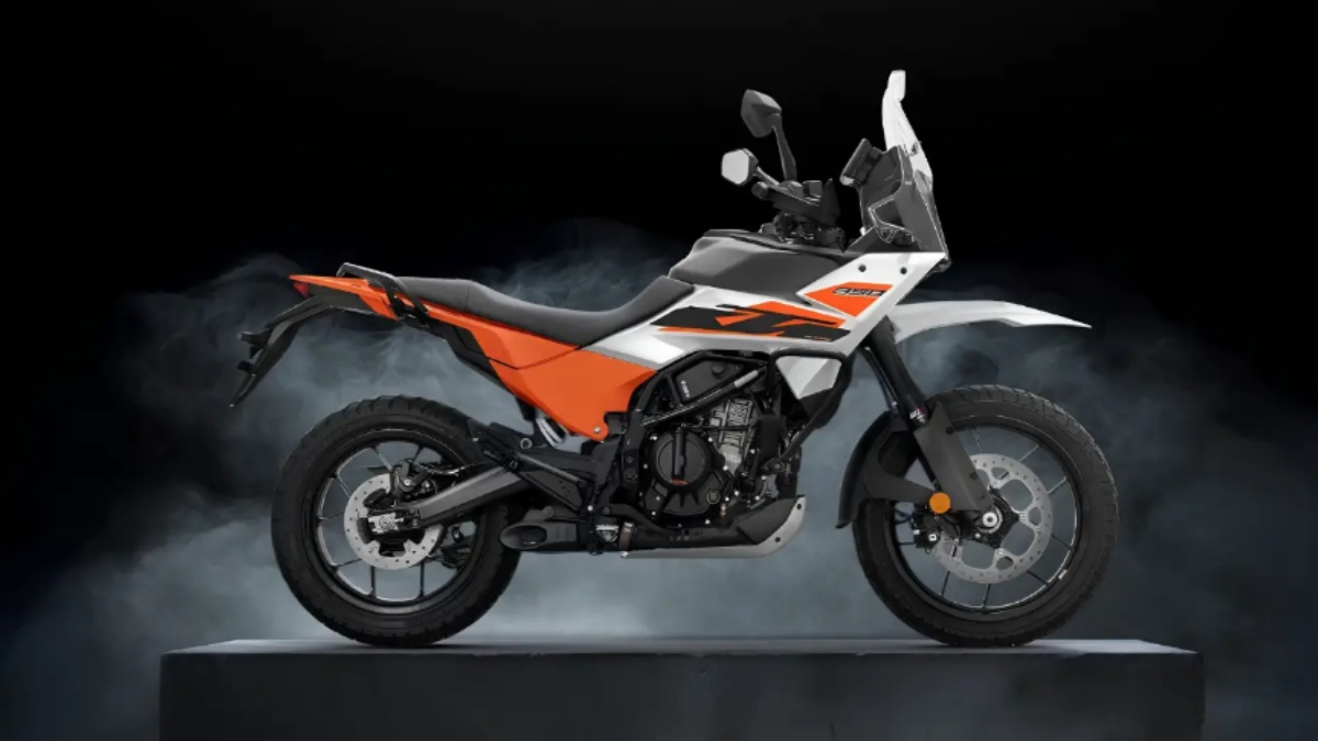 KTM 390 Adventure Arctic Flare Colour Launched: Price, Features and Engine Details
