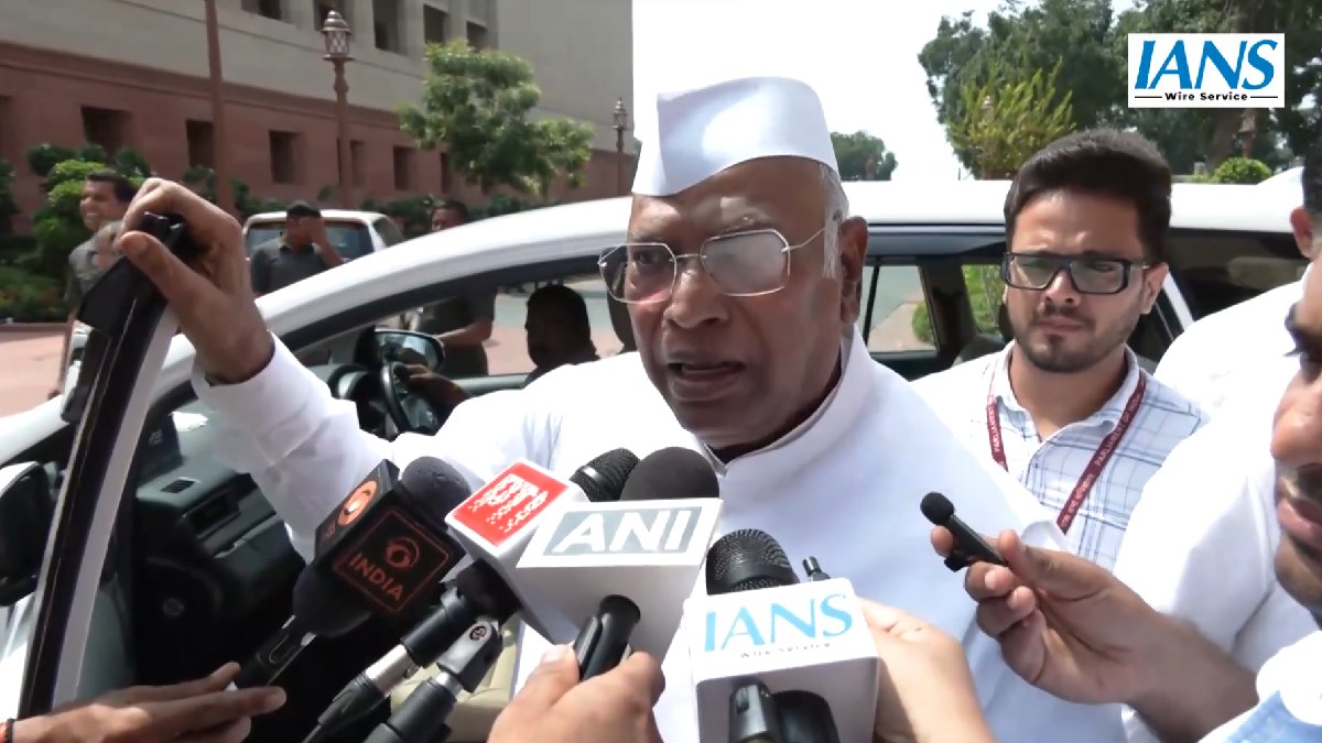 Kharge Says ‘No Space For Dalits’ After Purification Ritual At Haldwani Rally Venue