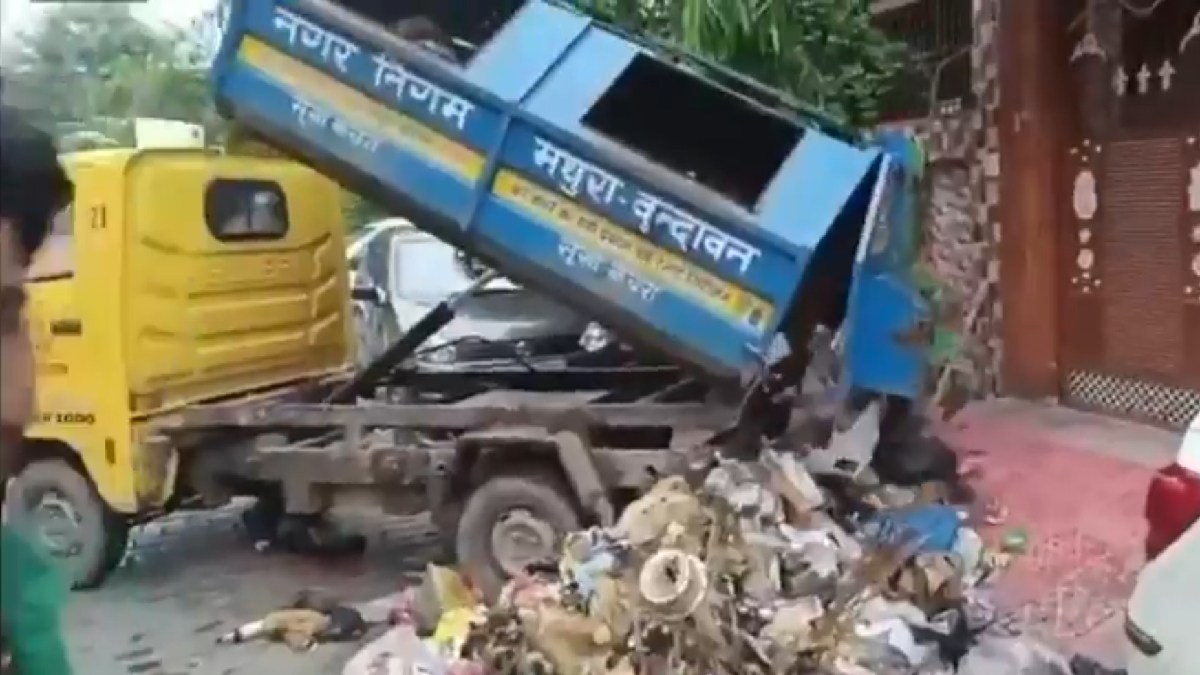 Mathura Garbage Dispute Escalates as Sanitation Workers Allegedly Dump Waste Outside Army Man’s Home