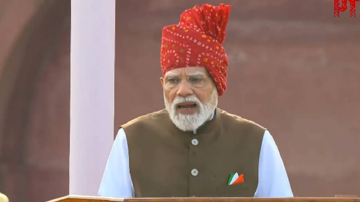 Prime Minister Narendra Modi, addressing the nation on  80th Independence Day | Photo Credit: https://x.com/PTI_News