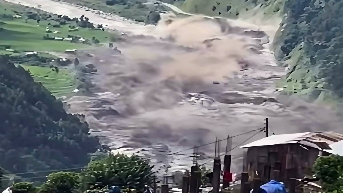 Flash Flood Hits Nepal’s Rasuwa District Near China Border