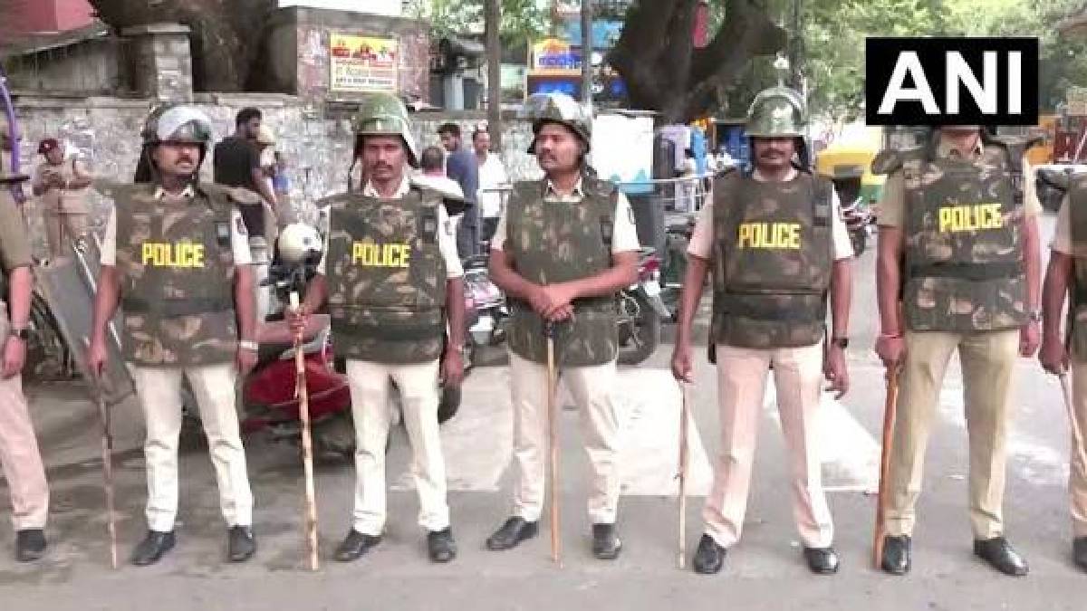 Police Tighten Security at Bengaluru Town Hall as Kannada Activists Plan Cauvery Water Protest