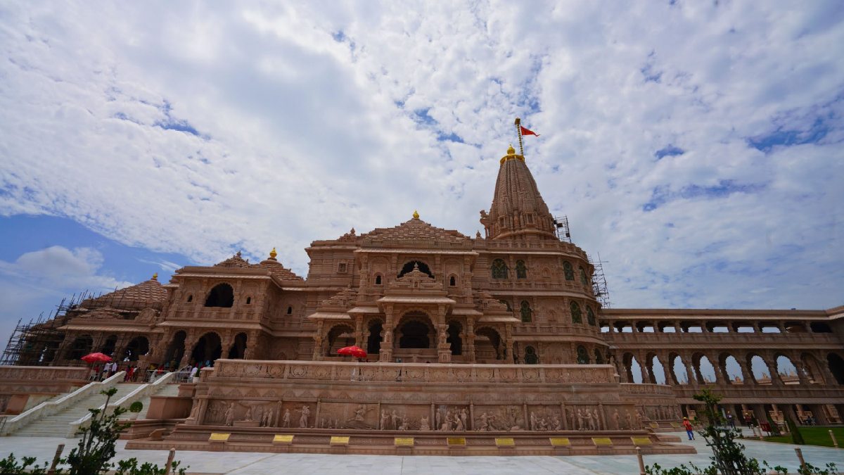 Ram Temple Donation Theft Case: SIT Gives Clean Chit to Champat Rai and Anil Mishra