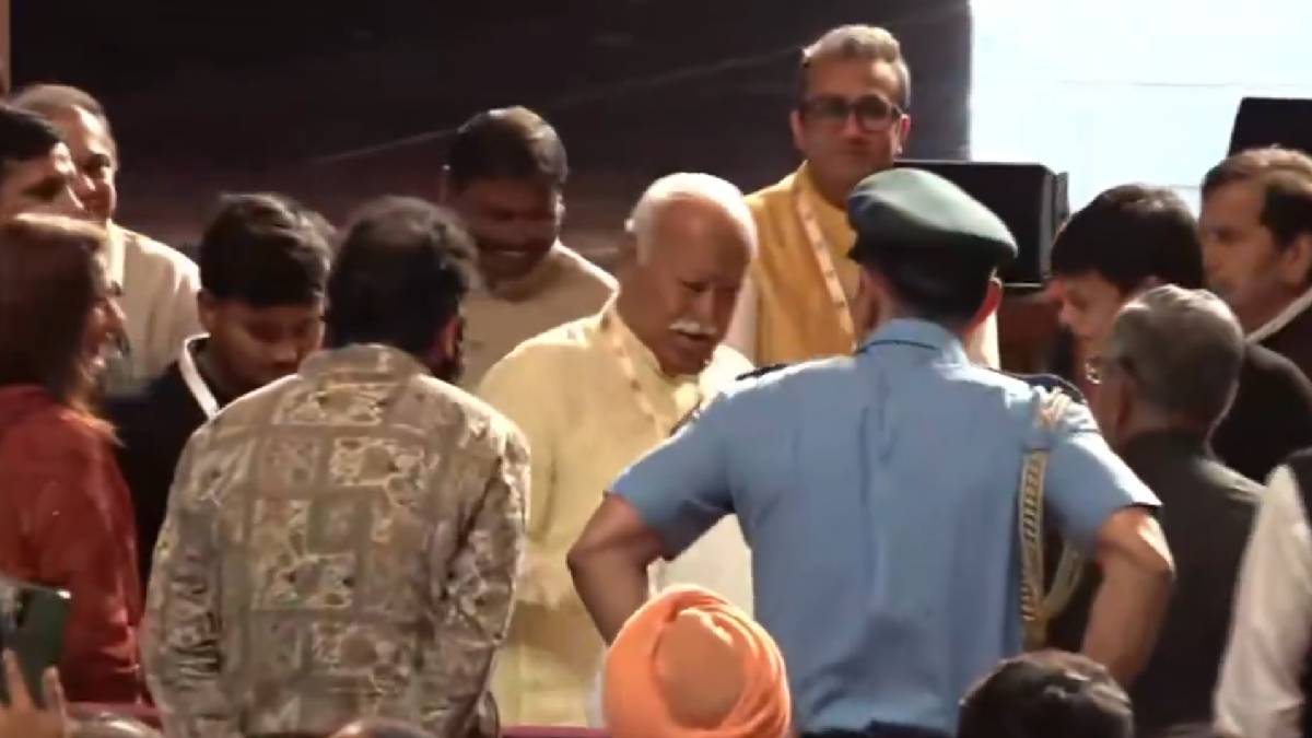 Mohan Bhagwat Engages with Students at IIMUN Event in Mumbai