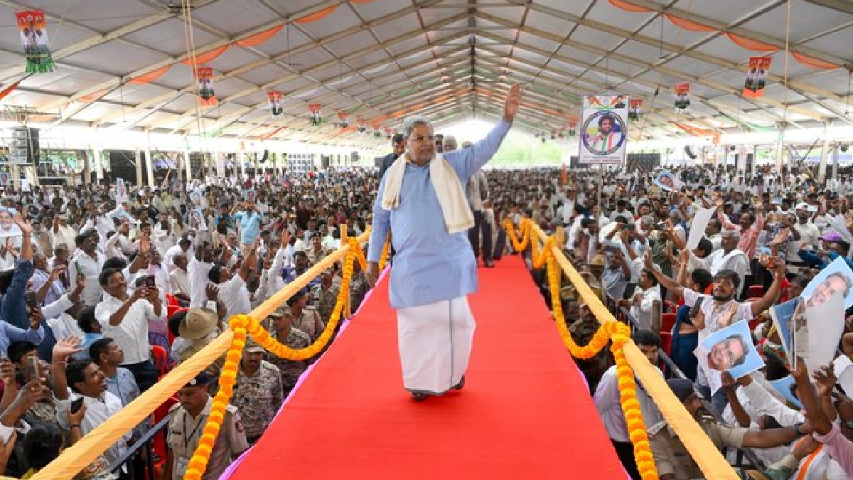 ಸಚಿವರ ಪ್ರಮಾಣವಚನ ಸಮಾರಂಭಕ್ಕೆ ಸಿದ್ದರಾಮಯ್ಯ ಗೈರು - ಕಾಂಗ್ರೆಸ್‌ನಲ್ಲಿ ಅಸಮಾಧಾನದ ಸುಳಿವು?!!