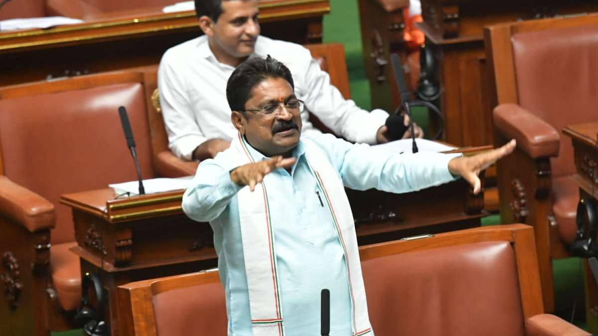 ಸಚಿವ ಸ್ಥಾನ ಕೈತಪ್ಪಿದ ಬೇಸರ | Photo Credit: https://x.com/ChairmanKUIDFC