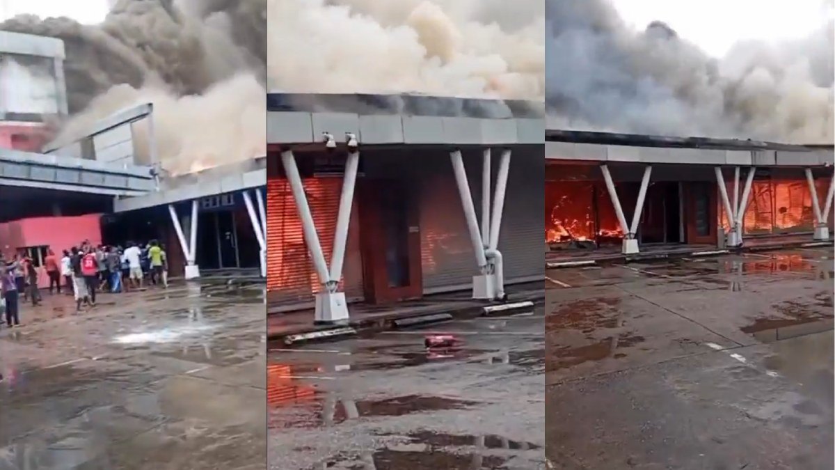 Fire Ravages SPAR Mall in Calabar, Leaving Shops Destroyed and Millions Lost