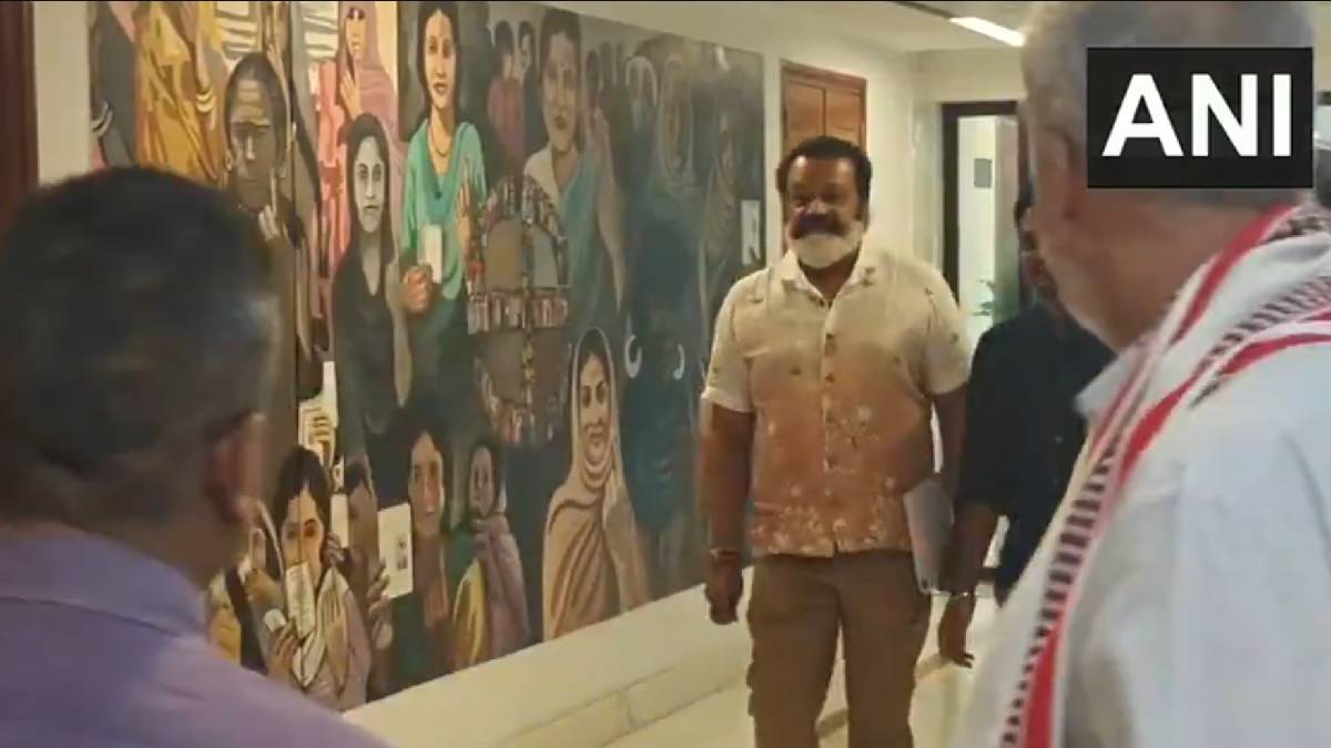 Suresh Gopi Attends JP Nadda’s TB-Free India Meeting, Karnataka and Kerala MPs Join Discussions