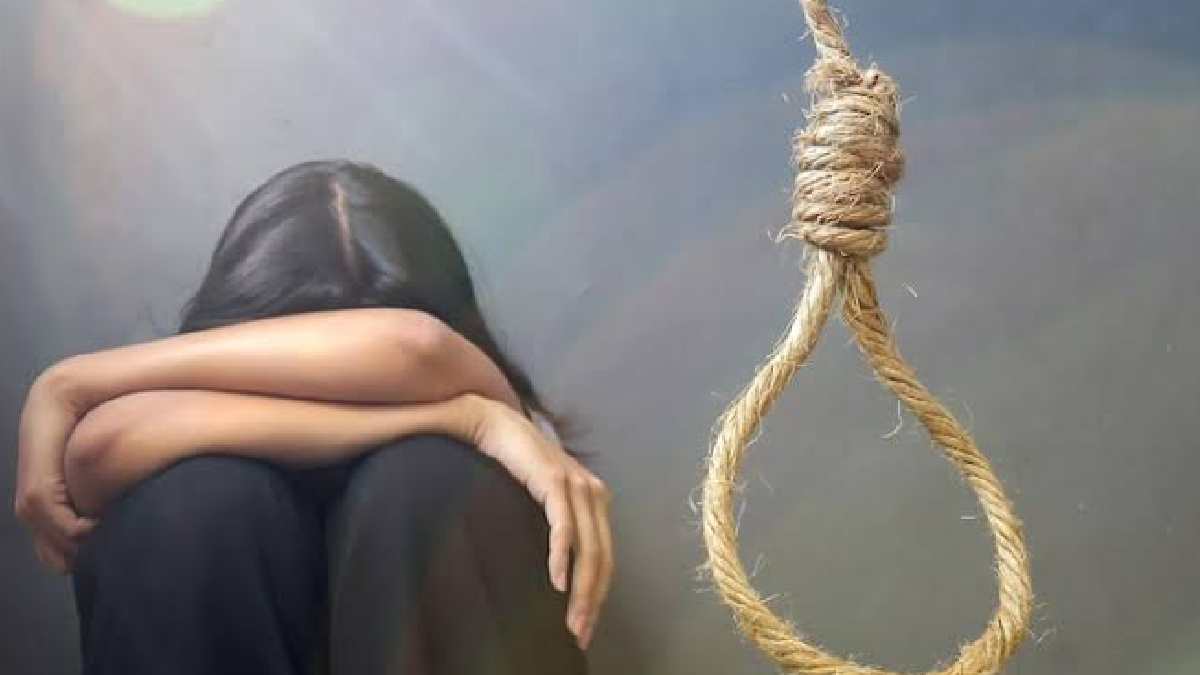 TET Failure Turns Tragic: Vizianagaram Woman Dies by Suicide