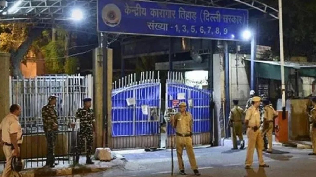 Indian Air Force Wing Commander in Tihar Jail Over Espionage Charges Fails to Apply for Bail After Chargesheet Filing