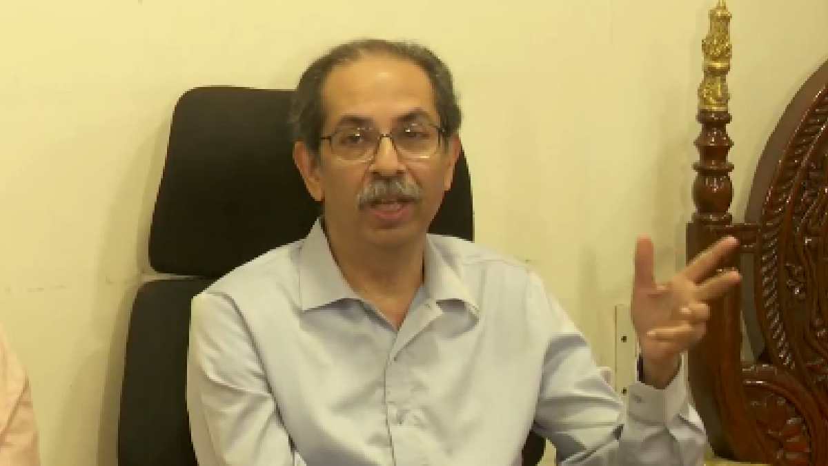 “PM Has Time for ‘Traitors’, Not Youth”: Uddhav Thackeray’s Sharp Attack on Centre