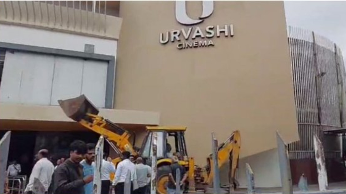 Bengaluru’s Iconic Urvashi Theatre Demolished After Supreme Court Order, Ending a 55-Year Cinema Legacy