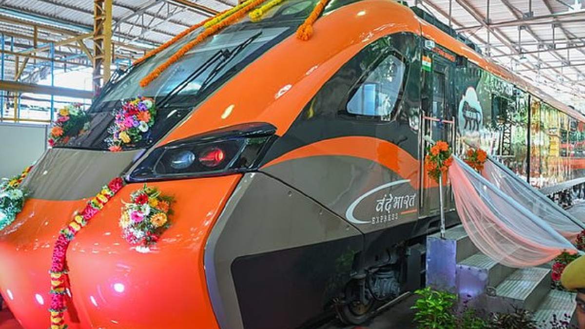 Mumbai-Bengaluru Overnight Travel Set for a Big Upgrade With New Vande Bharat Sleeper