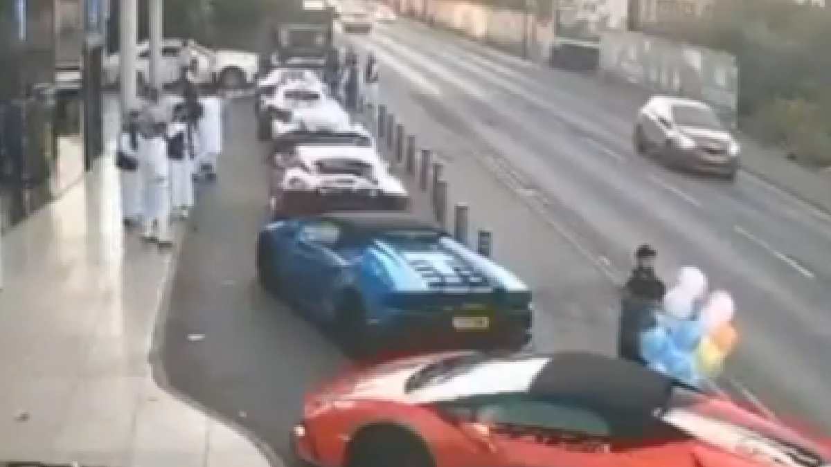 Wedding Cars Set on Fire in Birmingham