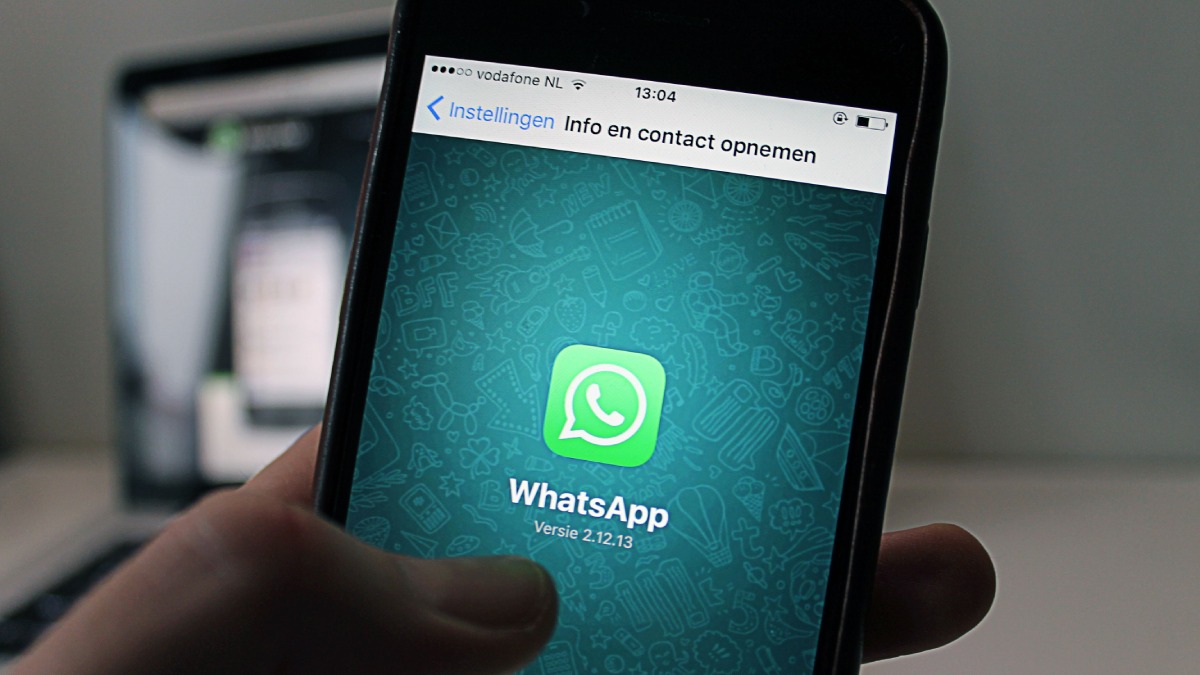 WhatsApp Developing AI Content Labels for Channel | Photo Credit: www.pexels.com