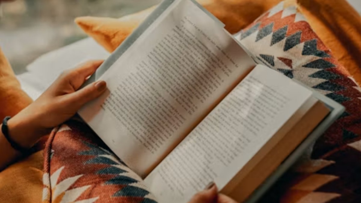 5 Books To Read If You Keep Getting In Your Own Way