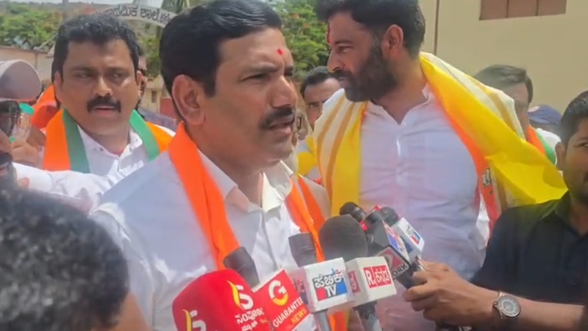 ಎಂಟನೇ ದಿನದ ಪಾದಯಾತ್ರೆಯಲ್ಲಿ ಸರ್ಕಾರದ ವಿರುದ್ಧ ಕಿಡಿಕಾರಿದ ವಿಜಯೇಂದ್ರ!!
