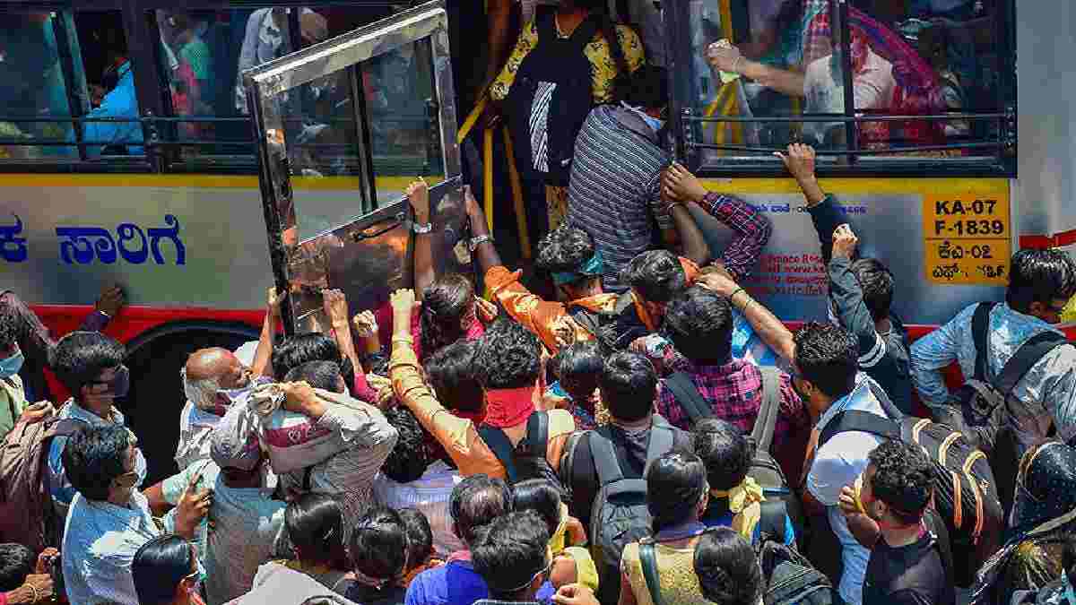 ಹಬ್ಬ ಬಂತು, ಬಸ್ ದರವೂ ಏರಿತು! ಬೆಂಗಳೂರಿನಿಂದ ಊರಿಗೆ ಹೋಗುವವರಿಗೆ ಹೆಚ್ಚಿದ ಪ್ರಯಾಣ ವೆಚ್ಚ!!